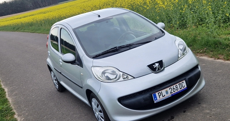 Peugeot 107 cena 11400 przebieg: 180000, rok produkcji 2007 z Słupca małe 67